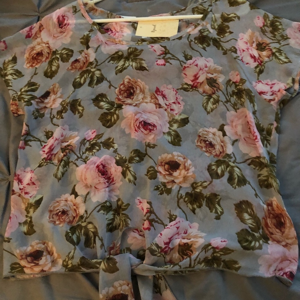 Woman’s blouse